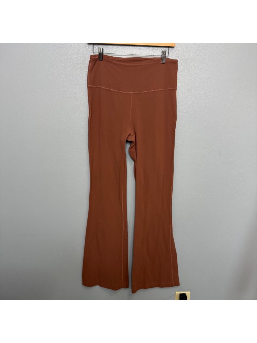 LULULEMON Groove Super-High-Rise Flared Pant Nulu in Butternut Brown size 10